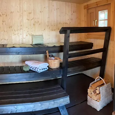 Hellinki By Interhome